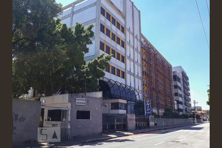 Apartamento para alugar com 60m², 2 quartos e sem vagaFachada