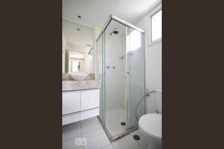 Apartamento à venda com 68m², 2 quartos e 1 vaga Apartamento à venda com 68m², 2 quartos e 1 vagaBanheiro suíte