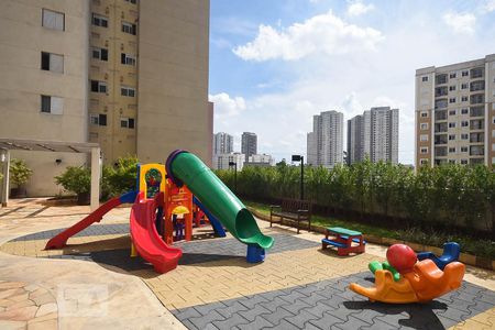 Apartamento à venda com 68m², 2 quartos e 1 vaga Apartamento à venda com 68m², 2 quartos e 1 vagaPlayground
