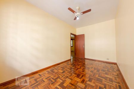 Quarto 1 de apartamento à venda com 2 quartos, 60m² em Auxiliadora, Porto Alegre