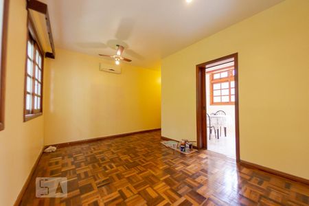 Sala de apartamento à venda com 2 quartos, 60m² em Auxiliadora, Porto Alegre