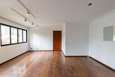 Sala de apartamento à venda com 3 quartos, 130m² em Moema, São Paulo