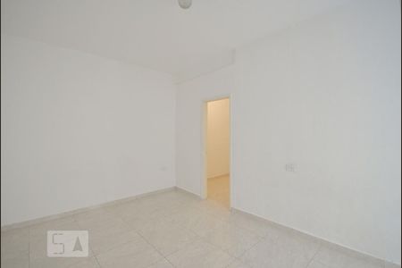 Quarto 1 de kitnet/studio para alugar com 1 quarto, 55m² em Vila Firmiano Pinto, São Paulo