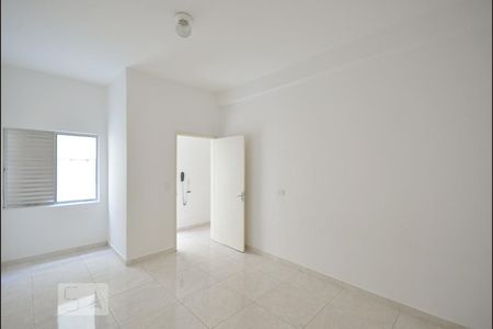 Quarto 1 de kitnet/studio para alugar com 1 quarto, 55m² em Vila Firmiano Pinto, São Paulo