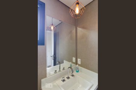 Apartamento para alugar com 92m², 2 quartos e 2 vagas Apartamento para alugar com 92m², 2 quartos e 2 vagasBanheiro da Suíte