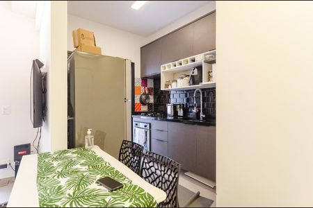 Apartamento para alugar com 92m², 2 quartos e 2 vagas Apartamento para alugar com 92m², 2 quartos e 2 vagasCozinha