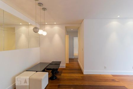 Sala de apartamento para alugar com 2 quartos, 96m² em Higienópolis, São Paulo