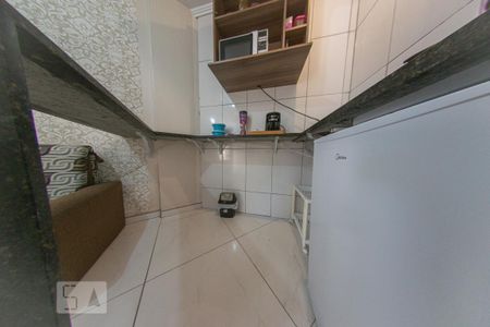 Cozinha de kitnet/studio à venda com 1 quarto, 26m² em Centro, Curitiba