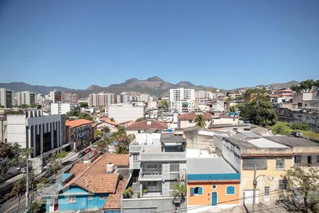 Vista Sala de apartamento à venda com 2 quartos, 60m² em Todos Os Santos, Rio de Janeiro