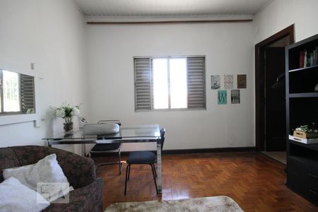 Casa à venda com 361m², 4 quartos e 3 vagasSuíte 1