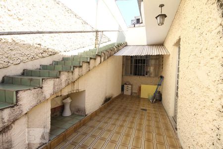 Casa à venda com 361m², 4 quartos e 3 vagasQuintal