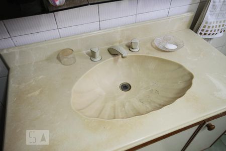 Casa à venda com 361m², 4 quartos e 3 vagasSuíte 3