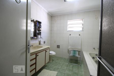 Casa à venda com 361m², 4 quartos e 3 vagasSuíte 3