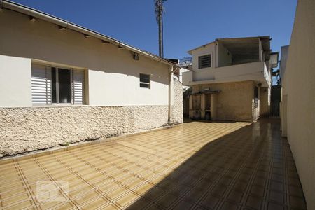 Casa à venda com 361m², 4 quartos e 3 vagasQuintal