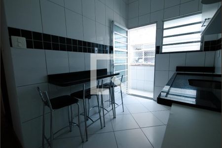 Apartamento à venda com 63m², 2 quartos e sem vagaCozinha