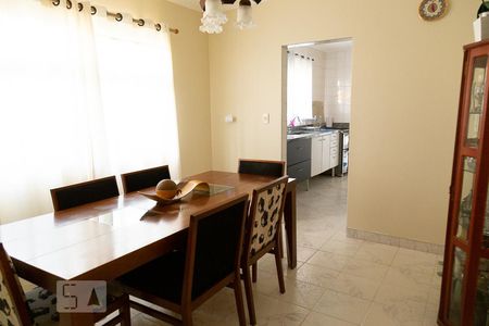 Sala de Jantar de casa à venda com 3 quartos, 247m² em Vila Brasilina, São Paulo