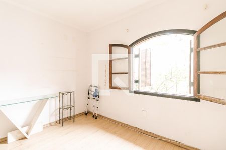 Casa à venda com 600m², 8 quartos e 6 vagasSuíte 3