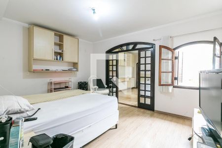 Casa à venda com 600m², 8 quartos e 6 vagasSuíte 4