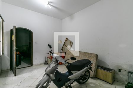 Casa à venda com 600m², 8 quartos e 6 vagasQuarto de serviço