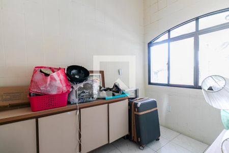 Casa à venda com 600m², 8 quartos e 6 vagasQuarto de serviço