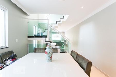 Sala de Jantar de casa para alugar com 4 quartos, 290m² em Vila Antonina, São Paulo