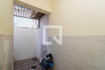 Apartamento à venda com 73m², 2 quartos e sem vaga Apartamento à venda com 73m², 2 quartos e sem vagaÁrea de Serviço