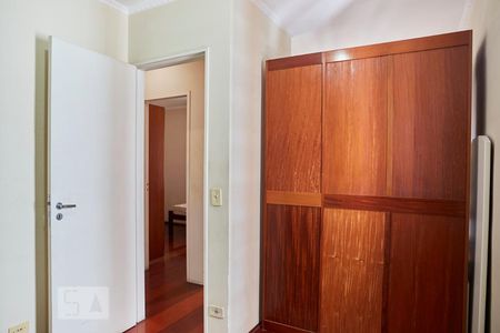 Apartamento à venda com 78m², 3 quartos e 1 vagaQuarto 2