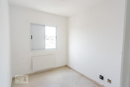 Quarto 2 de apartamento para alugar com 3 quartos, 76m² em Vila Carrão, São Paulo