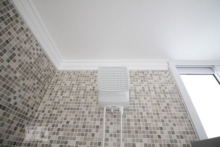 Apartamento para alugar com 60m², 2 quartos e sem vagaBanheiro