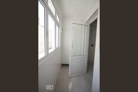 Apartamento para alugar com 60m², 2 quartos e sem vagaArea de serviço