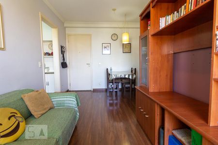 Sala de apartamento para alugar com 3 quartos, 68m² em Vila Butantã, São Paulo