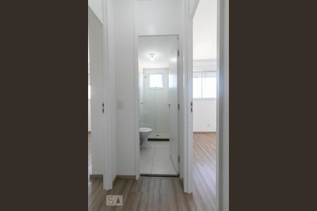 Corredor de apartamento à venda com 2 quartos, 45m² em Brás, São Paulo