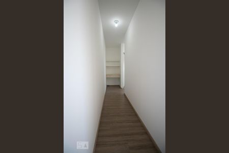 Corredor de apartamento à venda com 2 quartos, 45m² em Brás, São Paulo