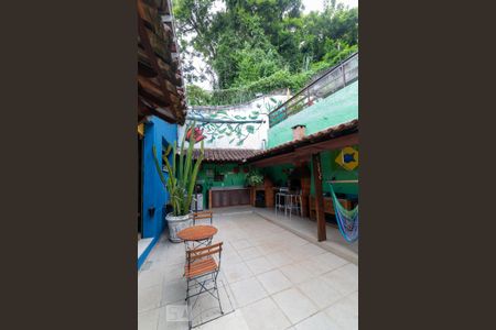 Casa para alugar com 300m², 4 quartos e 1 vaga Casa para alugar com 300m², 4 quartos e 1 vagaEspaço Gourmet