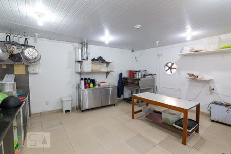 Casa para alugar com 300m², 4 quartos e 1 vaga Casa para alugar com 300m², 4 quartos e 1 vagaCozinha 2
