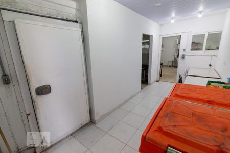 Casa para alugar com 300m², 4 quartos e 1 vaga Casa para alugar com 300m², 4 quartos e 1 vagaCozinha 2