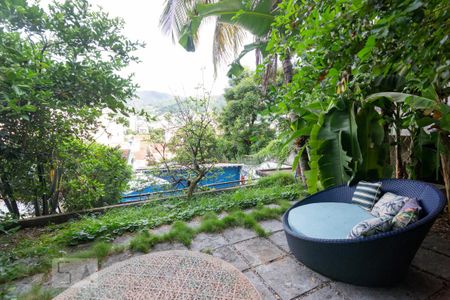 Área comum de casa para alugar com 4 quartos, 300m² em Grajaú, Rio de Janeiro