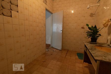 Apartamento à venda com 250m², 3 quartos e 3 vagasBanheiro 3