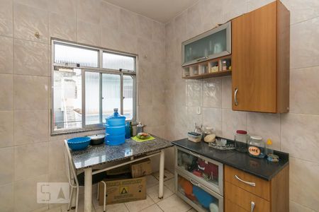 Casa à venda com 196m², 6 quartos e 4 vagasCozinha