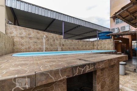 Casa à venda com 196m², 6 quartos e 4 vagasÁrea de lazer piscina