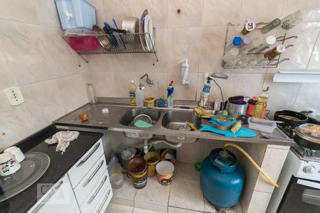 Casa à venda com 196m², 6 quartos e 4 vagasCozinha