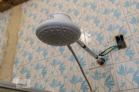 Casa à venda com 196m², 6 quartos e 4 vagasBanheiro