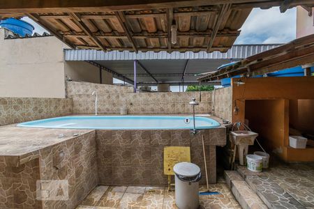 Casa à venda com 196m², 6 quartos e 4 vagasVista da Copa (piscina)