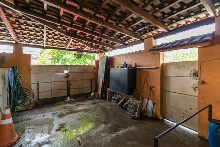 Casa à venda com 196m², 6 quartos e 4 vagasGaragem