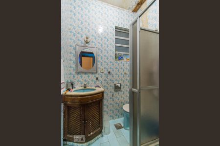 Casa à venda com 196m², 6 quartos e 4 vagasBanheiro