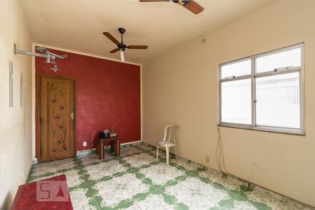 Casa à venda com 196m², 6 quartos e 4 vagasSuíte