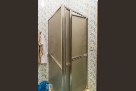 Casa à venda com 196m², 6 quartos e 4 vagasBanheiro