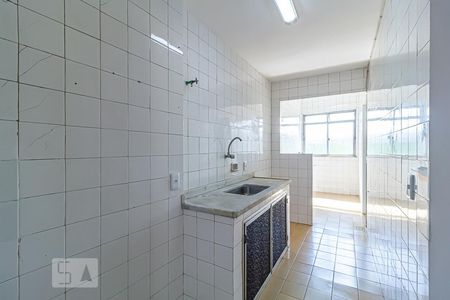 Apartamento para alugar com 76m², 2 quartos e 1 vagaCozinha e Área de Serviço