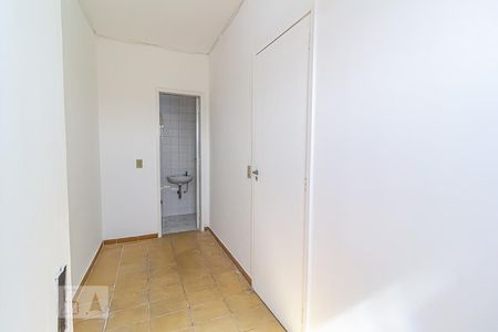 Apartamento para alugar com 76m², 2 quartos e 1 vagaQuarto de Serviço