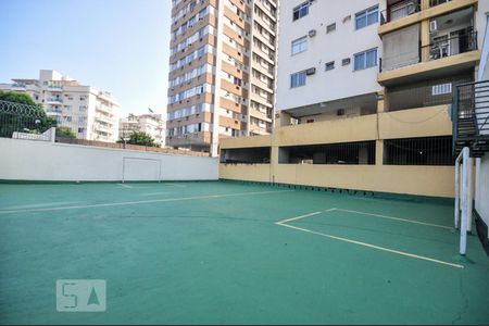 Apartamento para alugar com 76m², 2 quartos e 1 vagaQuadra